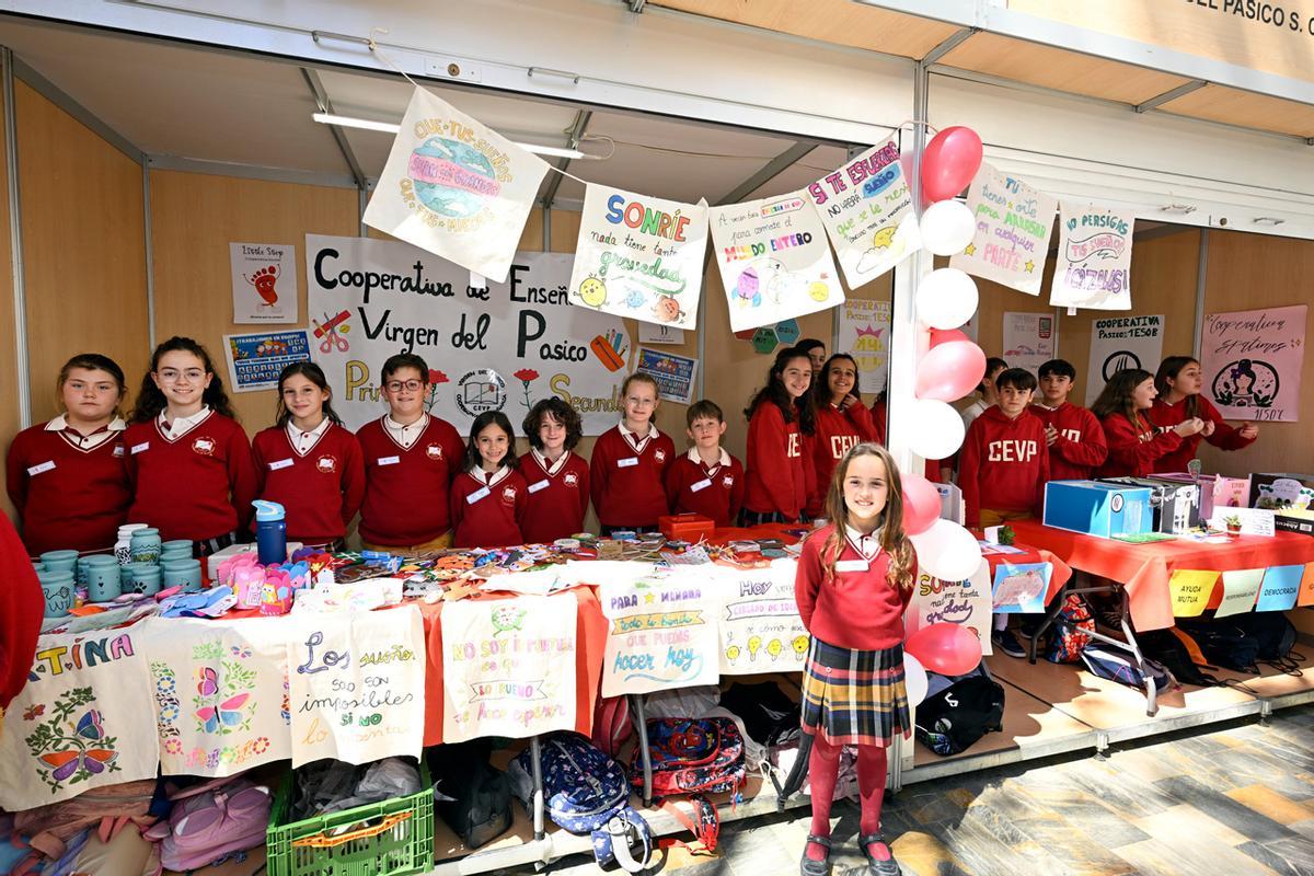 Más de 3.000 estudiantes de toda la Región de Murcia participaron la sexta edición de la Feria de Cooperativas Escolares.