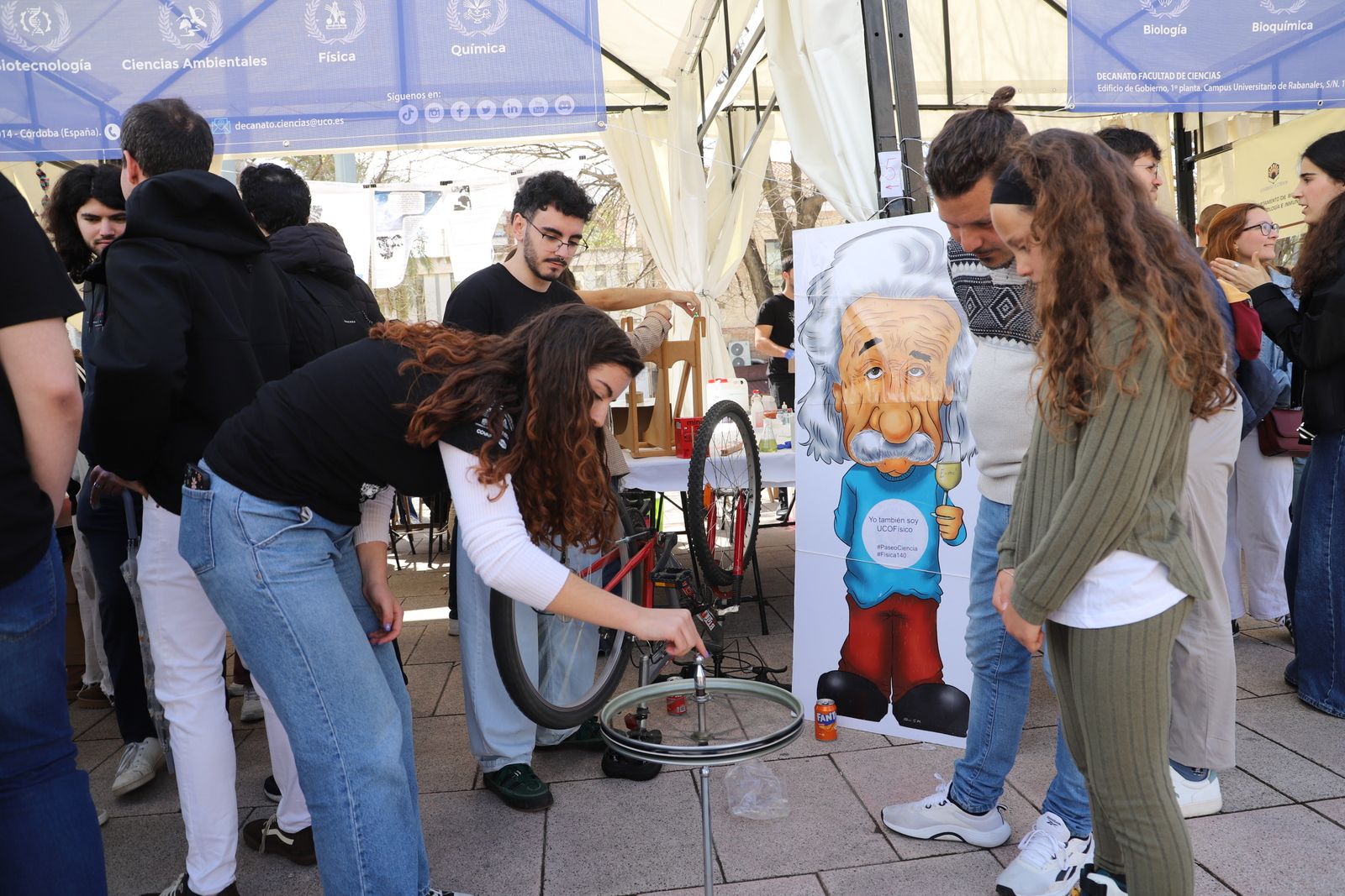 Córdoba se da un "Paseo por la ciencia"