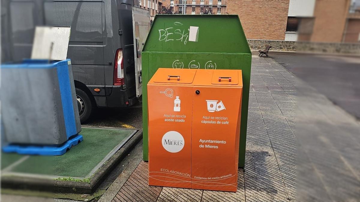 El nuevo contenedor, en Vega de Arriba.