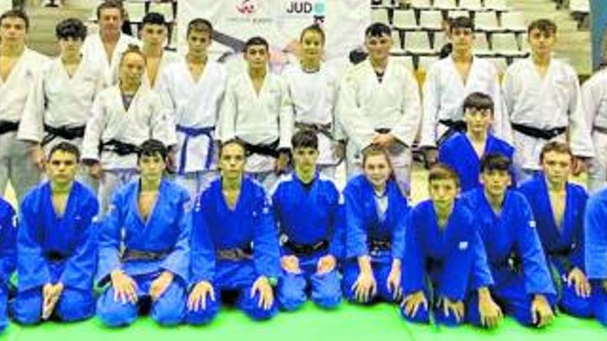 Esport7 i Judo Moià s’entrenen amb els campions olímpics i mundials Basile, Bilodid i Uriarte | ESPORT7