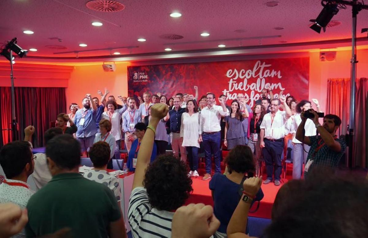 El alcalde visitó ayer la barriada de el Vivero.