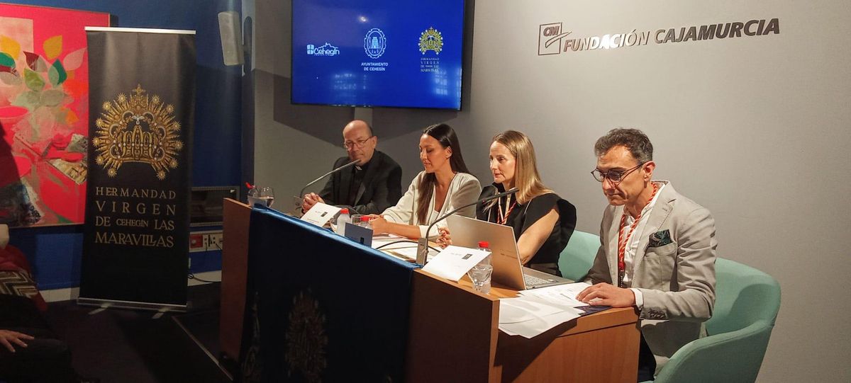 Presentación de los actos informativos