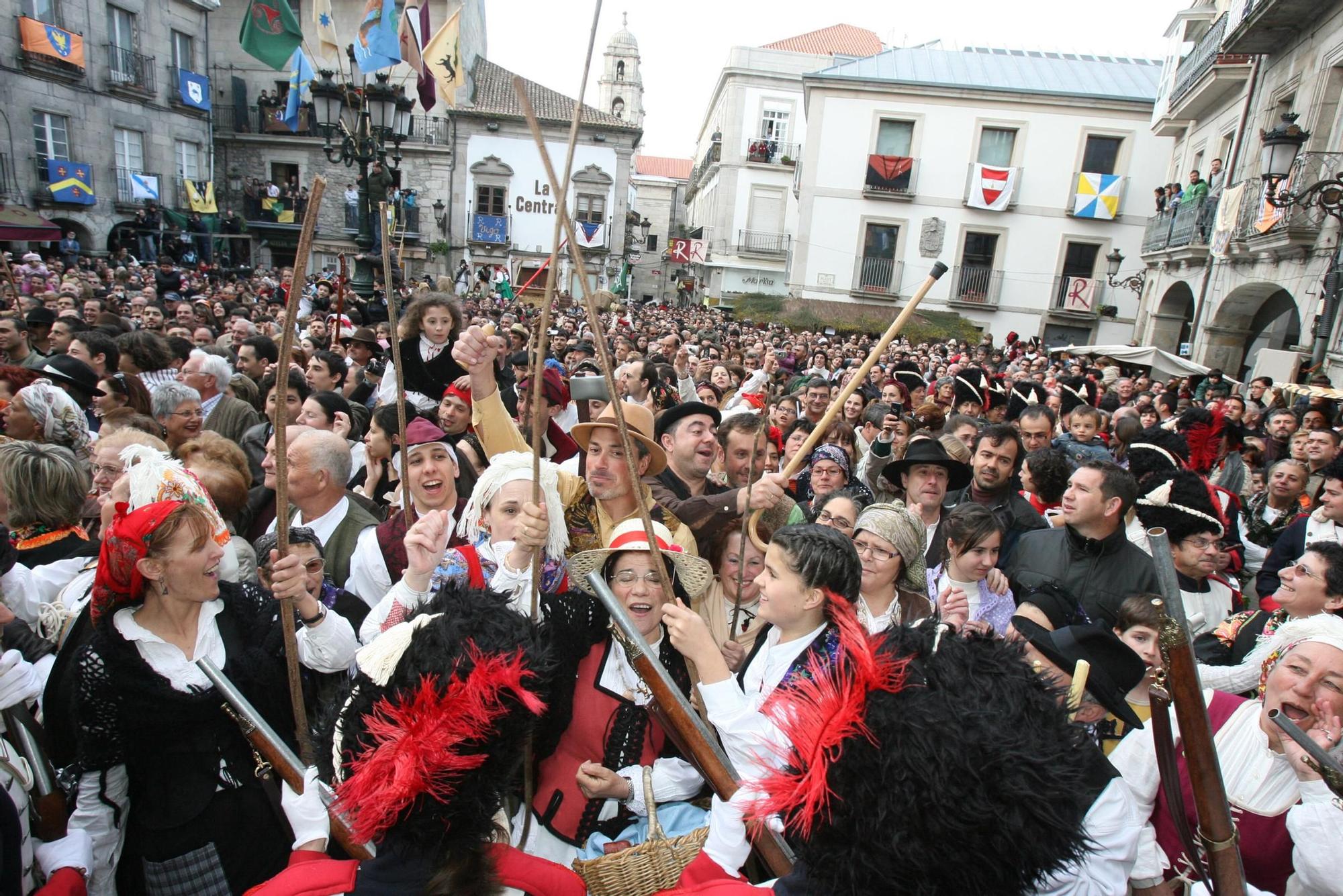 2009 Miles de personas participan en la recreación de la Reconquista Jesús de Arcos.jpg