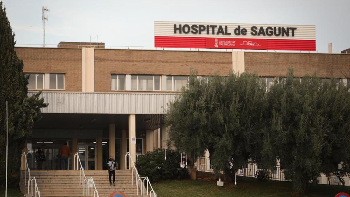 Fachada del Hospital de Sagunt.