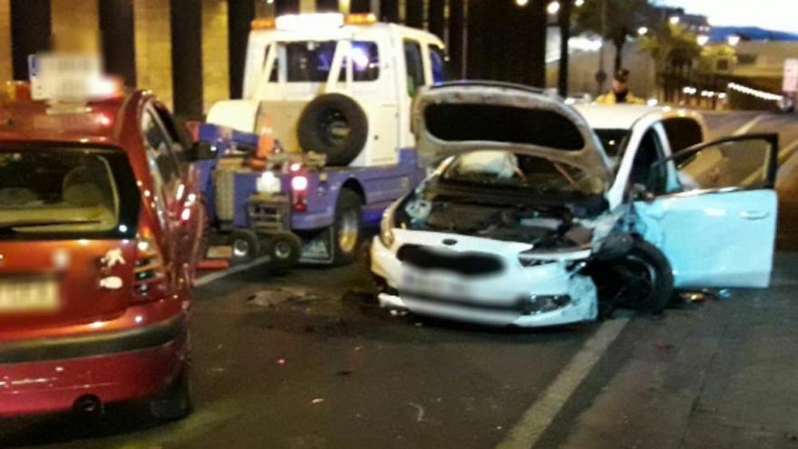 Un conductor borracho y drogado que iba en contradirección provoca un accidente en Barcelona