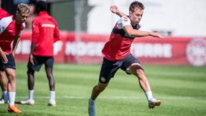 Jonas Knudsen, durante un entrenamiento de la selección danesa en Elsingoer (Dinamarca)