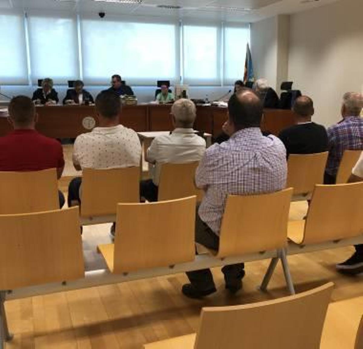 Una imagen de archivo del juicio contra los policías de Torrevieja.