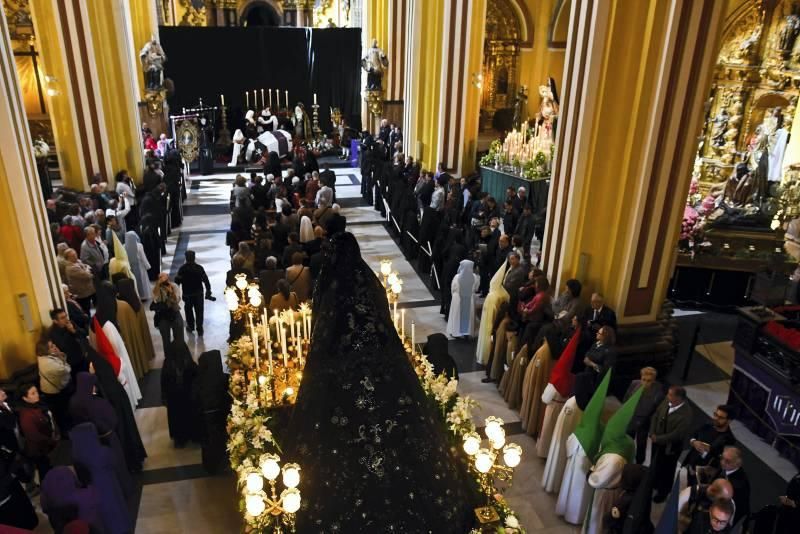 Acto de la Virgen de la Soledad ante el Cristo de la Cama