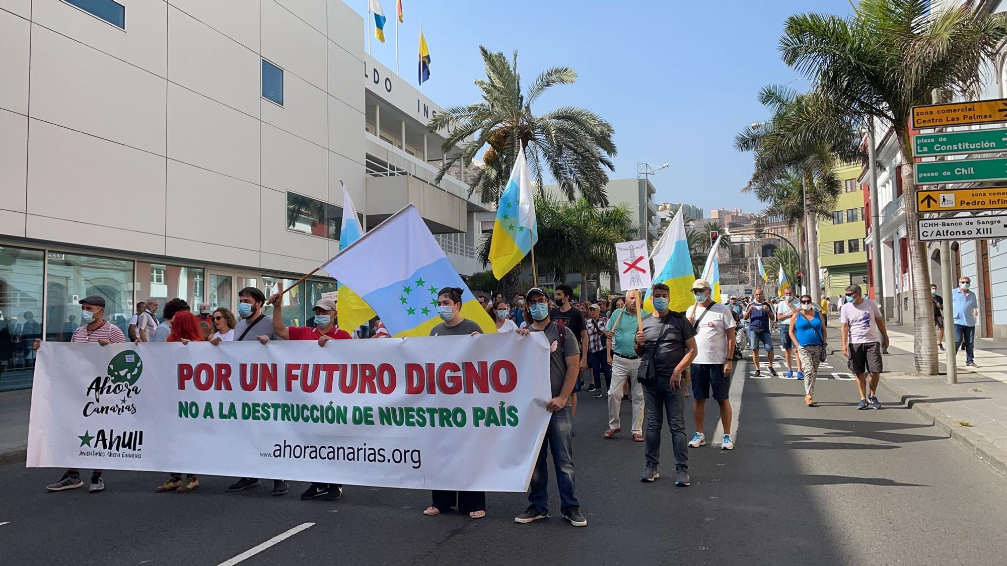 Manifestación contra Chira-Soria