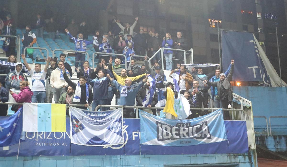 Aficionados blanquiazules.