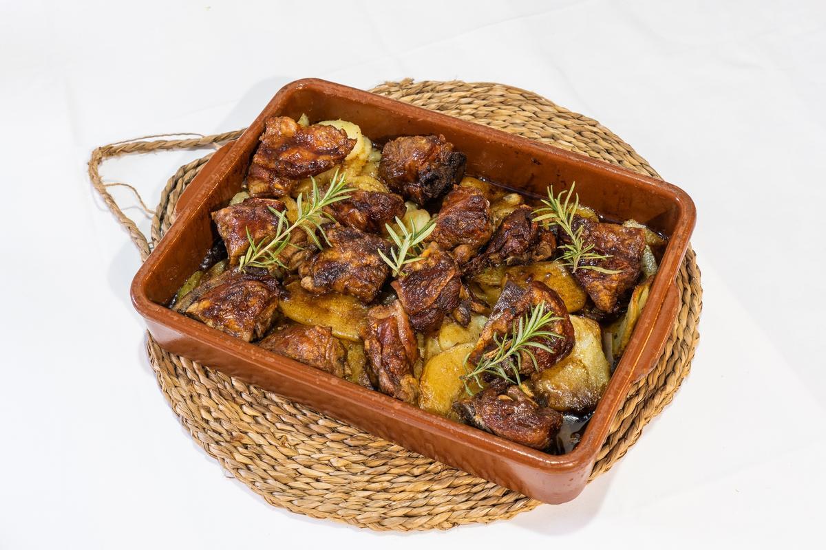 Ternasco asado del Mesón La Dolores.