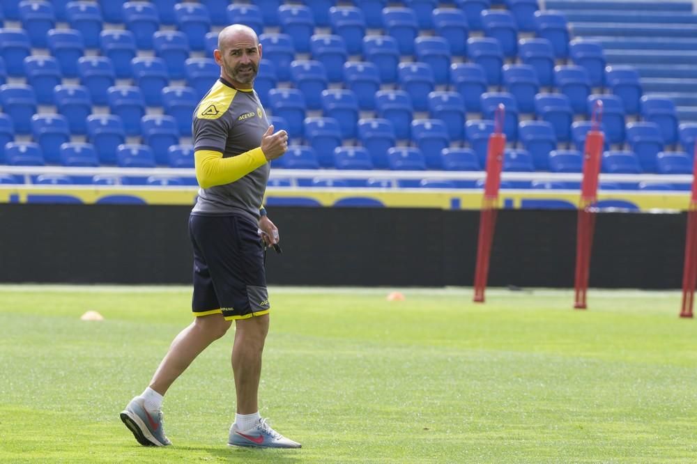 Entrenamiento de la UD previo al partido contra el Betis (18/04/2018)