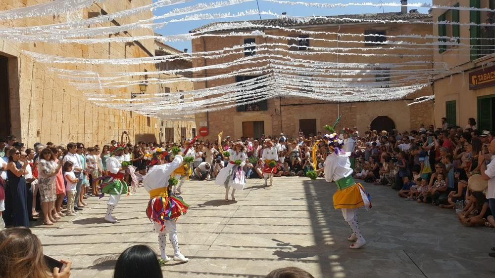 Baile de los Cossiers de Algaida