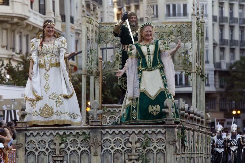 Actos del 9 d'Octubre: Desfile de Moros y Cristianos