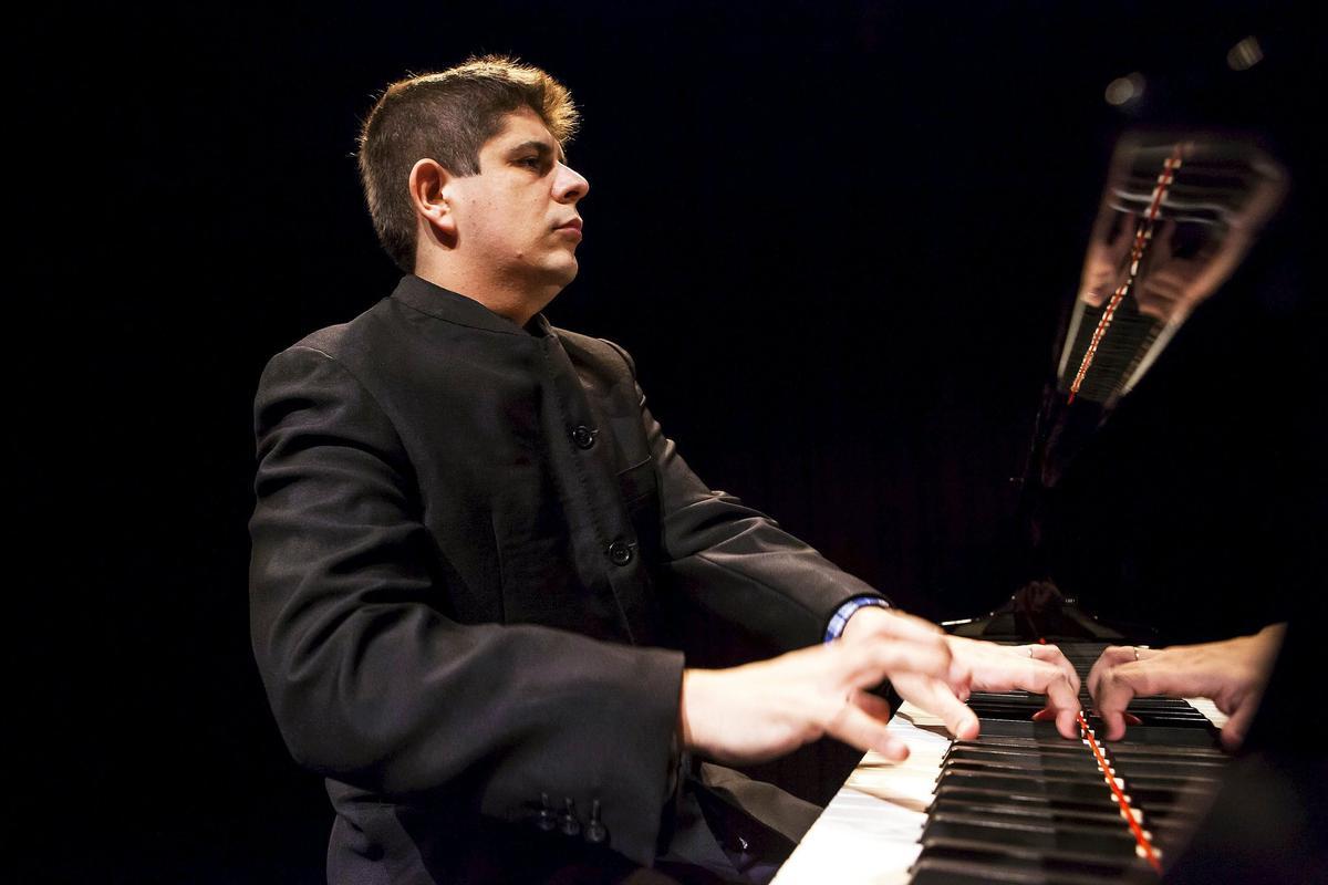 Peroanes, durante un concierto