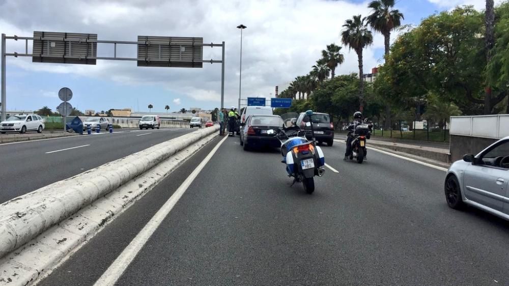 Colisión múltiple en la Avenida Marítima (13/06/18)