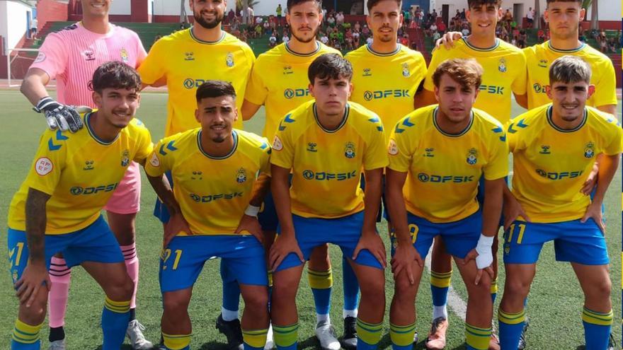 Las Palmas Atlético pasa el rodillo en su visita a Tuineje