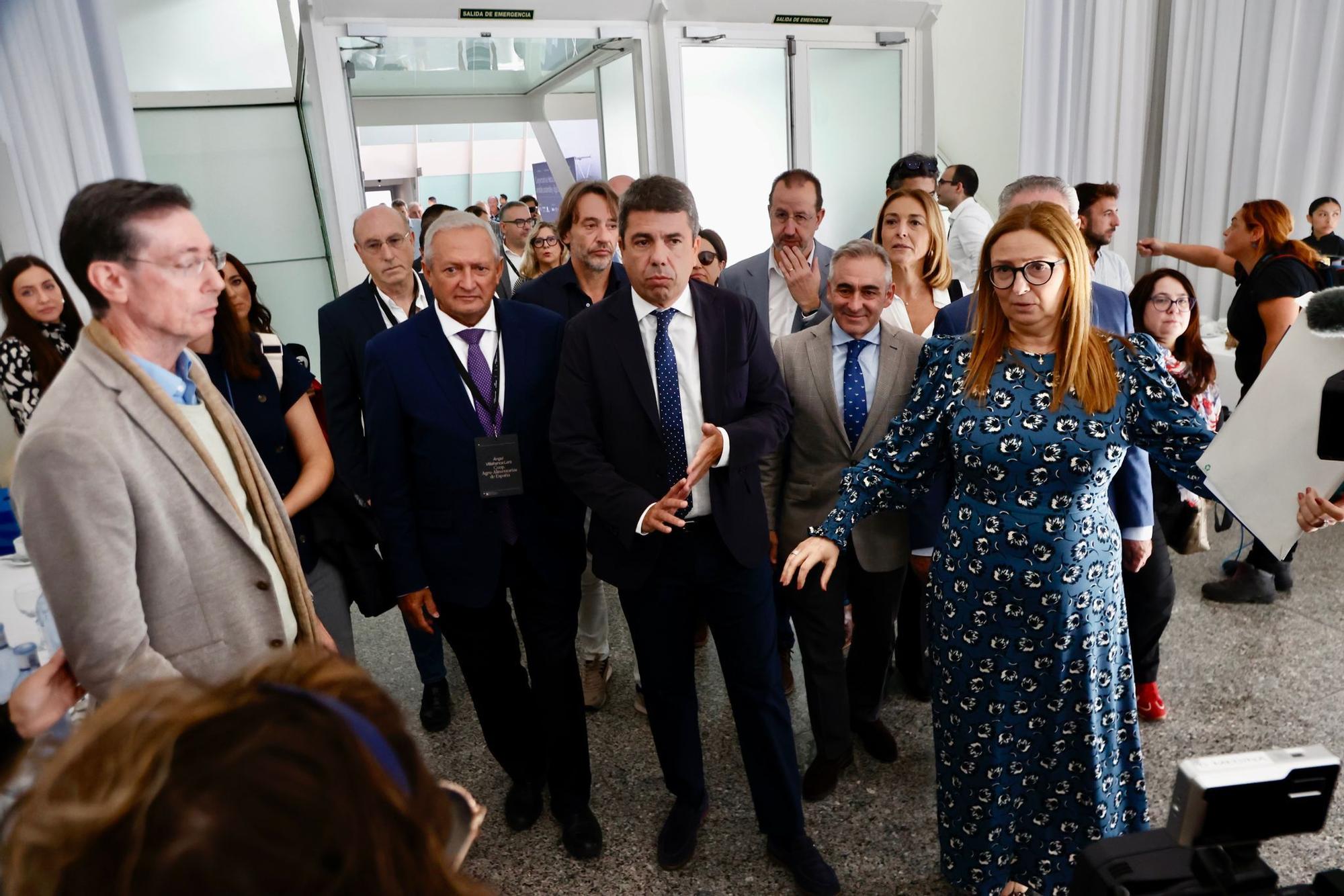 Primer acto de Carlos Mazón tras el funeral de Estado y los abucheos de las víctimas