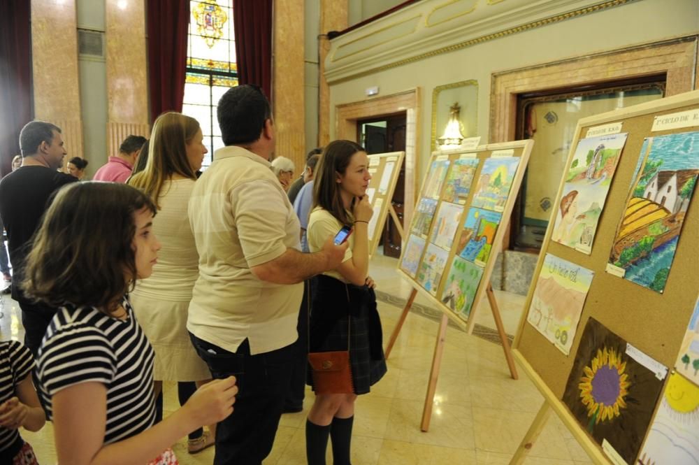 El alcalde de Murcia entrega a los niños y niñas los premios municipales del Día del Medio Ambiente