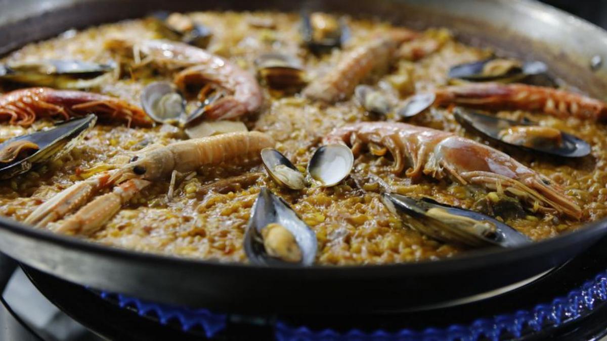 Präzisions-Reis: die Paellas werden mithilfe eines Küchenroboters zubereitet.