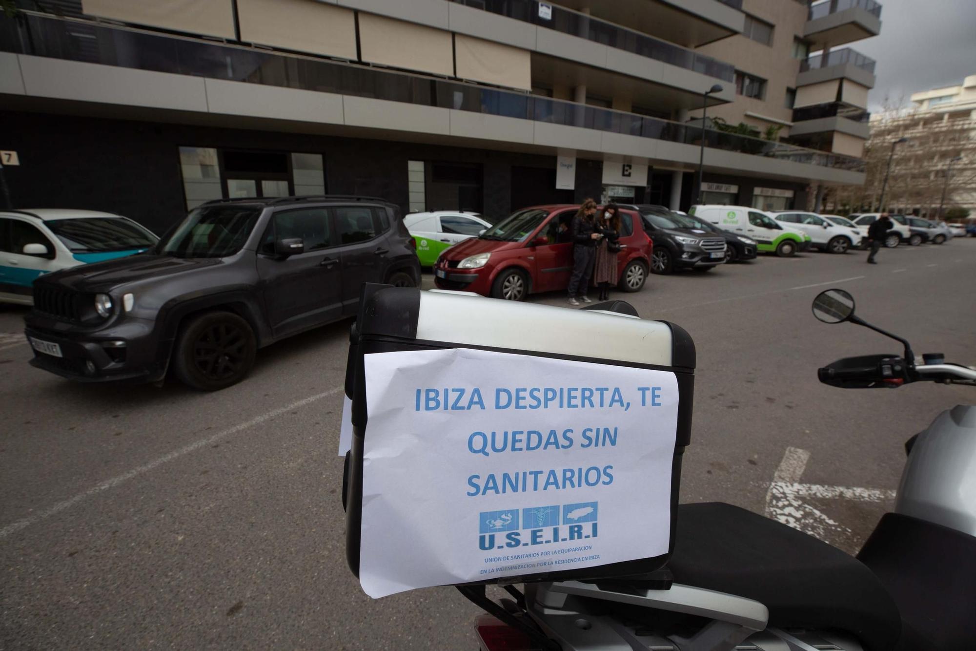 Sanitarios de Ibiza en pie de guerra