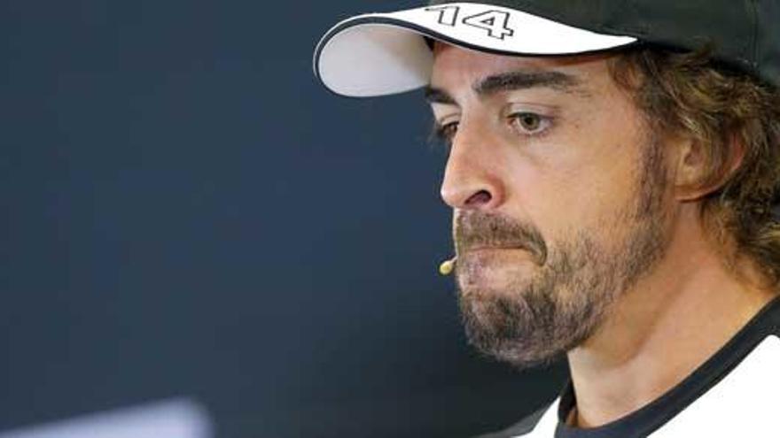 Fernando Alonso, durante la rueda de prensa.