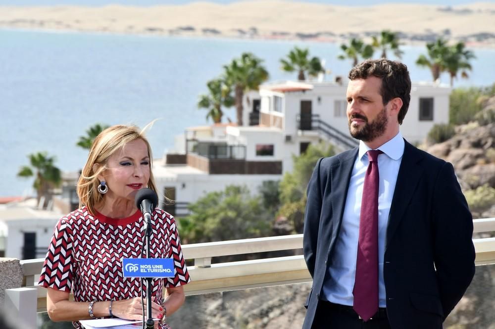 Encuentro de Pablo Casado (PP) con hoteleros en el sur de Gran Canaria