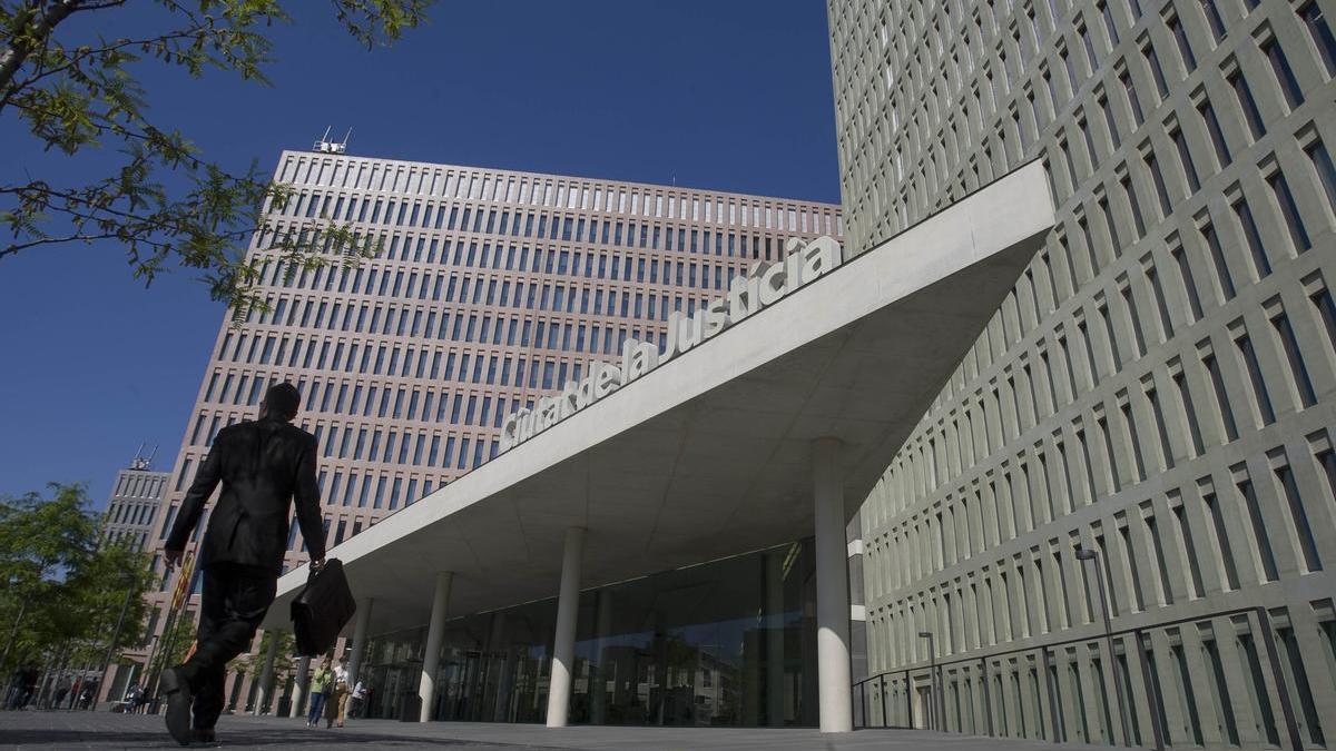 La Ciutat de la Justícia, en L’Hospitalet de Llobregat, obra del arquitecto David Chipperfield.