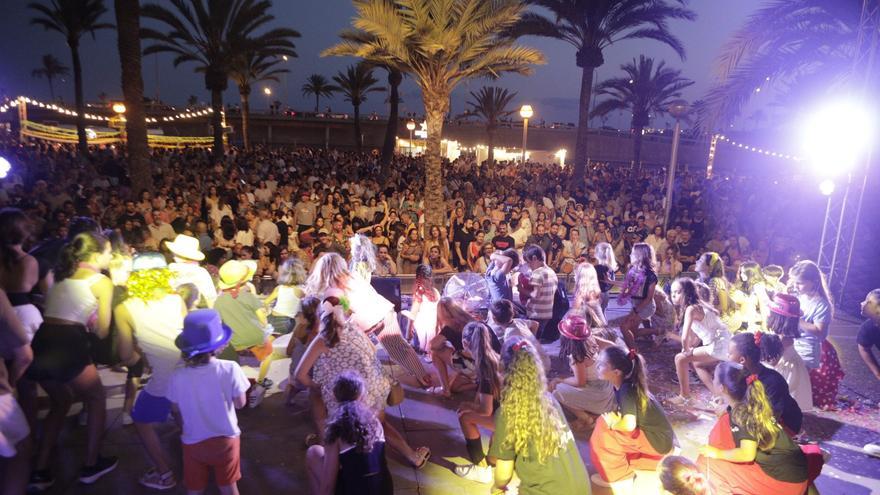Miles de personas participan en la fiesta del Flexas en Palma
