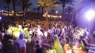 Miles de personas participan en la fiesta del Flexas en Palma