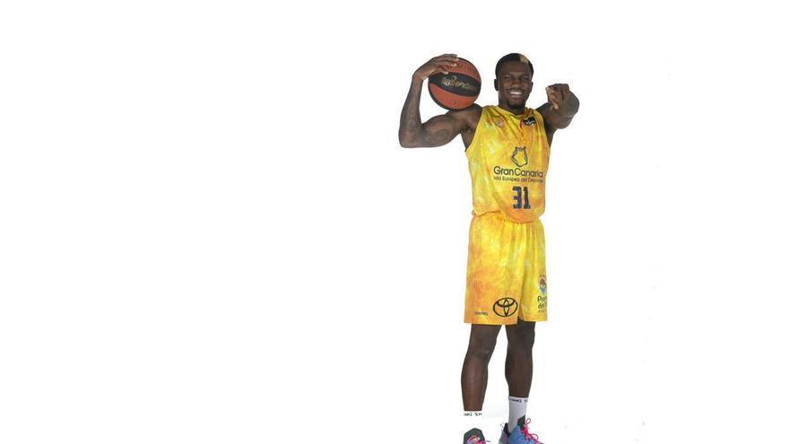 Dylan Ennis: «Olvidemos este partido y preparemos  el siguiente»