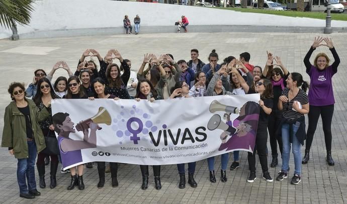 08/03/2019 LAS PALMAS DE GRAN CANARIA.  La Asociación Vivas Comunicadoras, leyeron manifiesto feminista en la Plaza de la Feria. FOTO: J. PÉREZ CURBELO