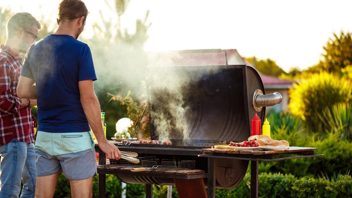 Una barbacoa a pleno rendimiento.