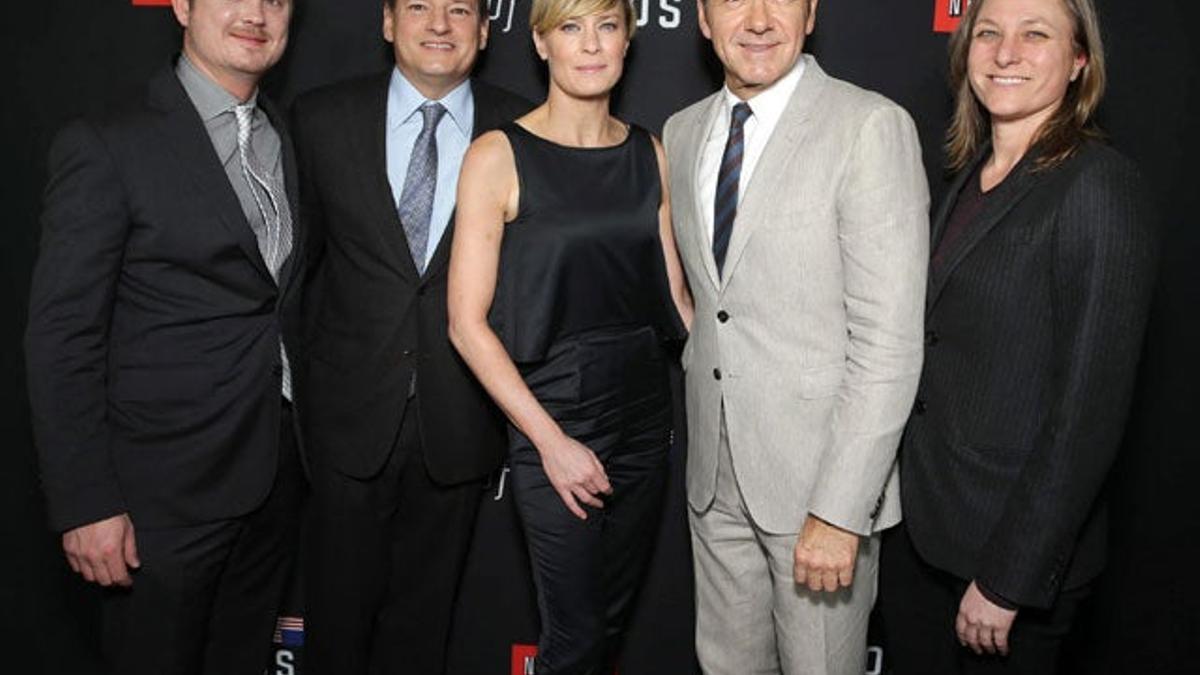 Beau Willimon, Ted Sarandos, Robin Wright, Kevin Spacey y Cindy Holland