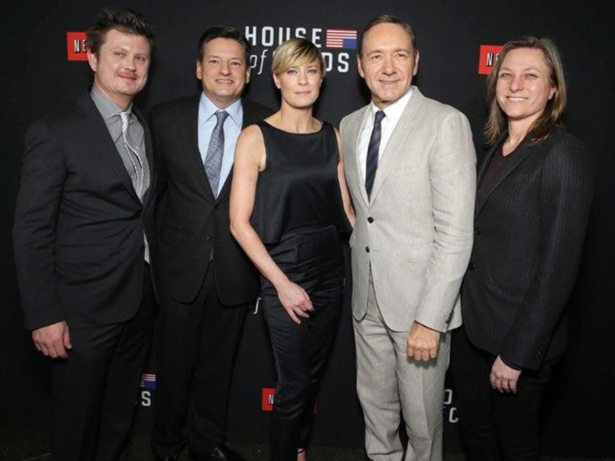 Beau Willimon, Ted Sarandos, Robin Wright, Kevin Spacey y Cindy Holland