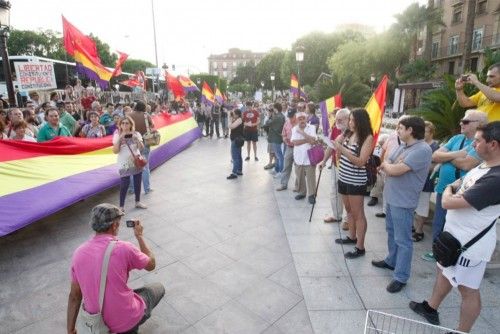 Protesta republicana por las calles de Murcia