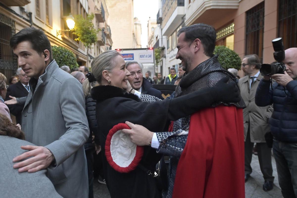 Bienvenida a la Virgen en la Basilica de Santa Maria