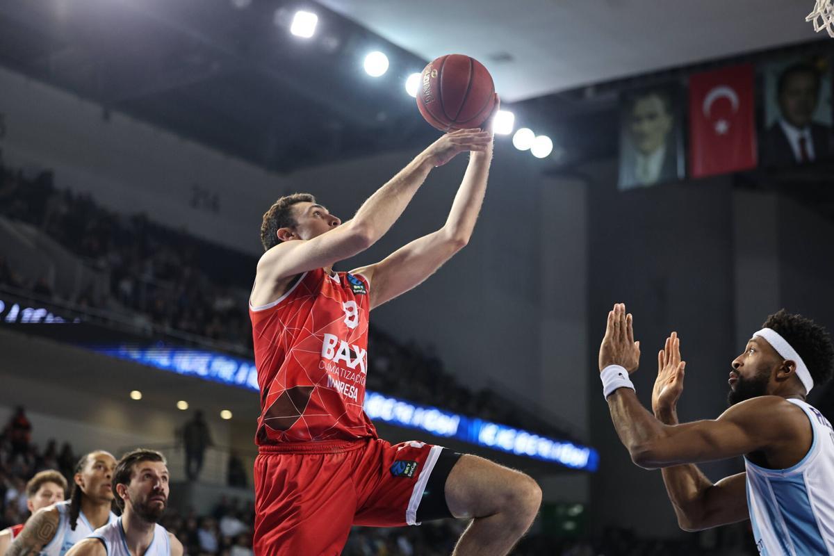 Totes les fotos del Türk Telekom-Baxi Manresa de vuitens de final de l'Eurocup