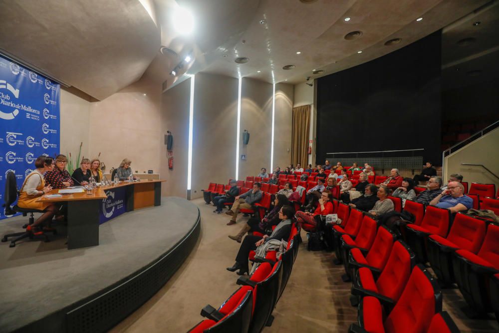 El papel de la mujer en el periodismo y los medios de comunicación en el Club DM