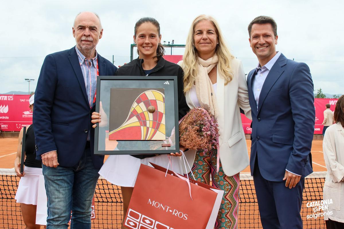 Kasatkina, premiada.