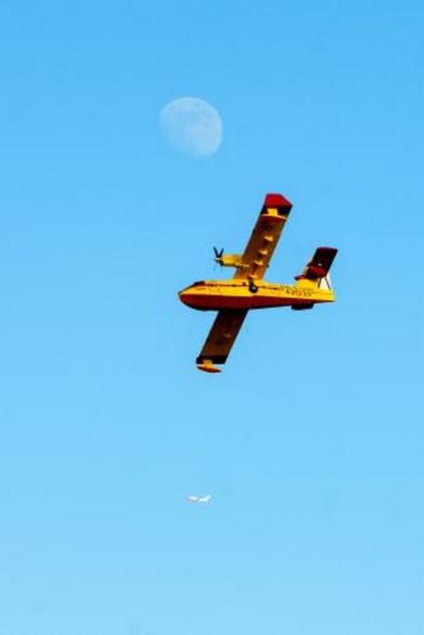 HIDROAVION EN LOS INCENDIOS.CARGA DEL HIDROAVION QUE ESTÁ EN LA EMERGENCIA  | 11/08/2019 | Fotógrafo: Tony Hernández