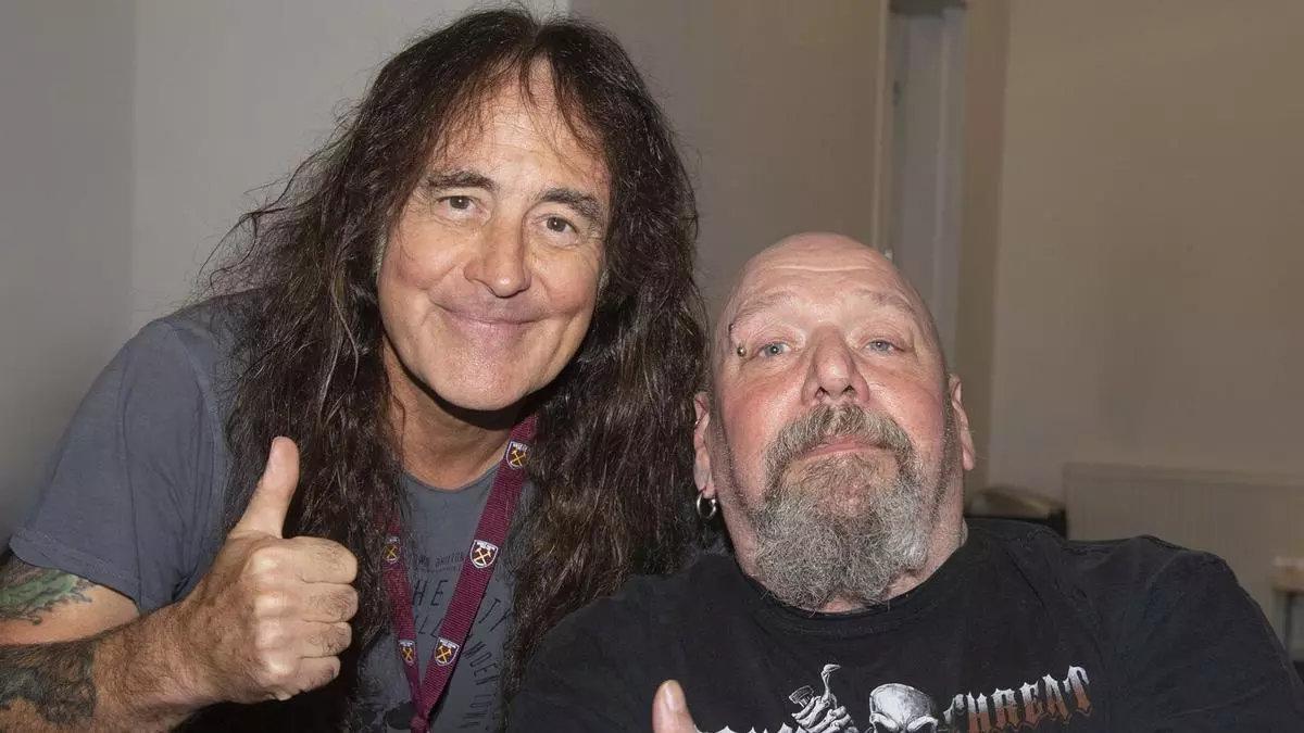 Steve Harris y Paul Di'Anno en una imagen compartida en sus redes sociales.