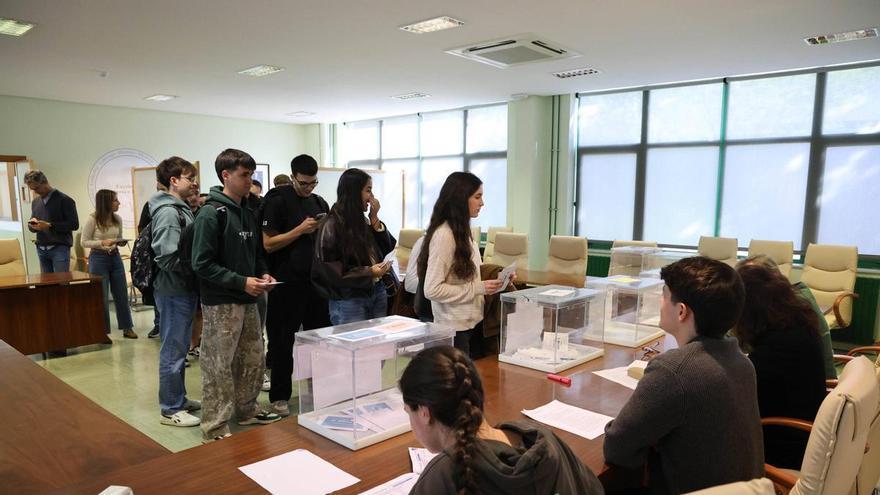La UVigo decide hoy entre Carmen García Mateo y Belén Rubio en una votación histórica