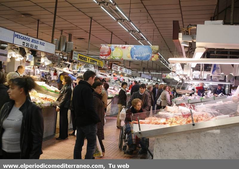 GALERÍA DE FOROS -- Los castellonenses preparan con ilusión la mesa navideña