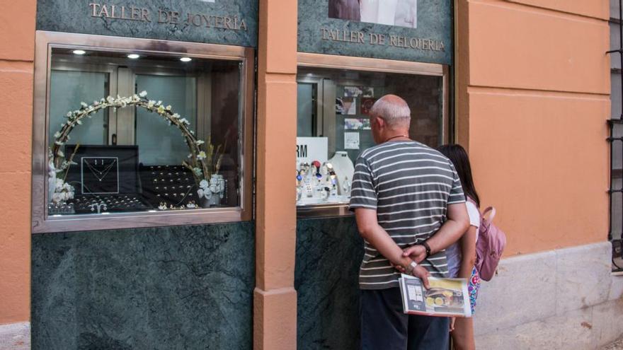 La asociación de supermercados celebra la desescalada del pequeño comercio