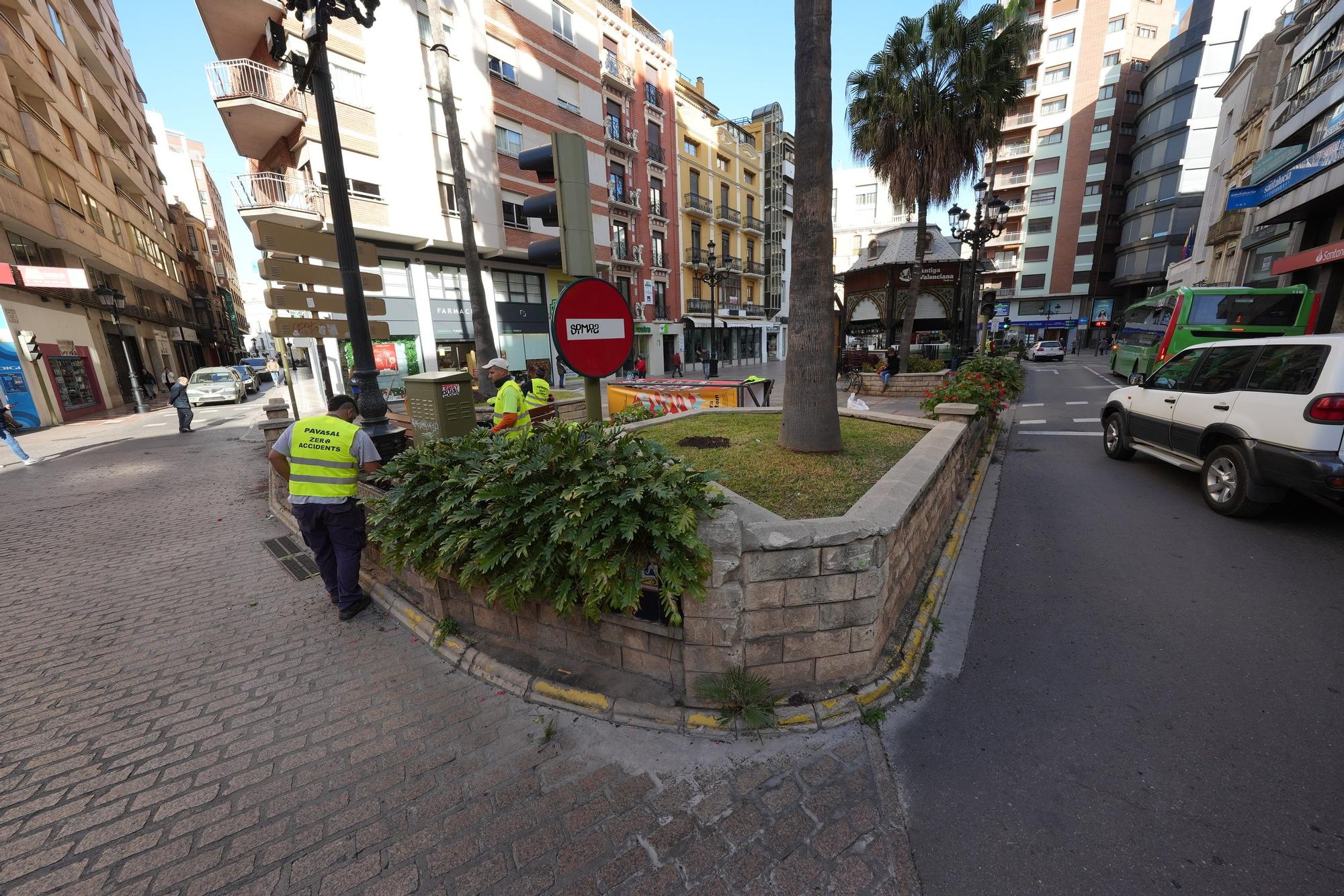 Arranca la transformación de la plaza de la Paz de Castelló en un espacio diáfano más peatonal y accesible