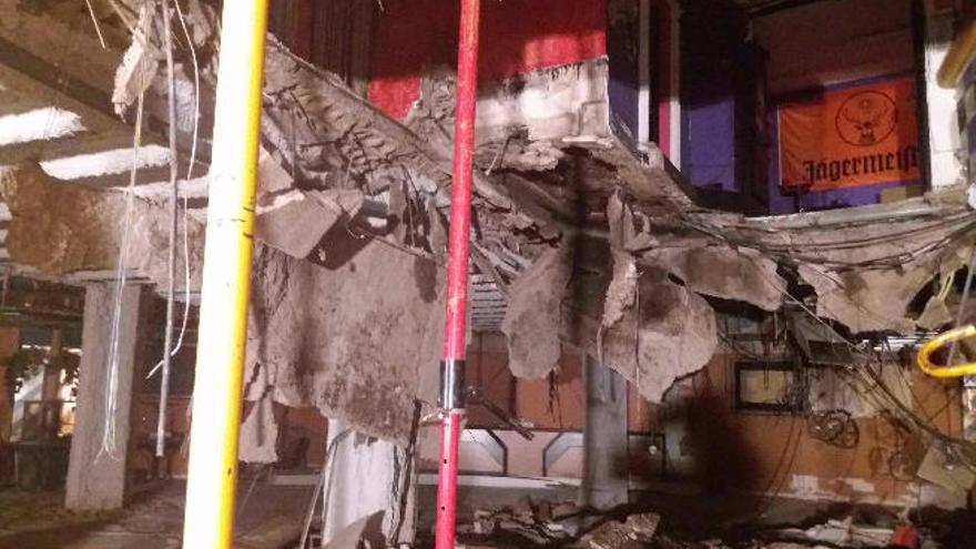 40 heridos por el derrumbe del suelo de una discoteca en el sur de Tenerife