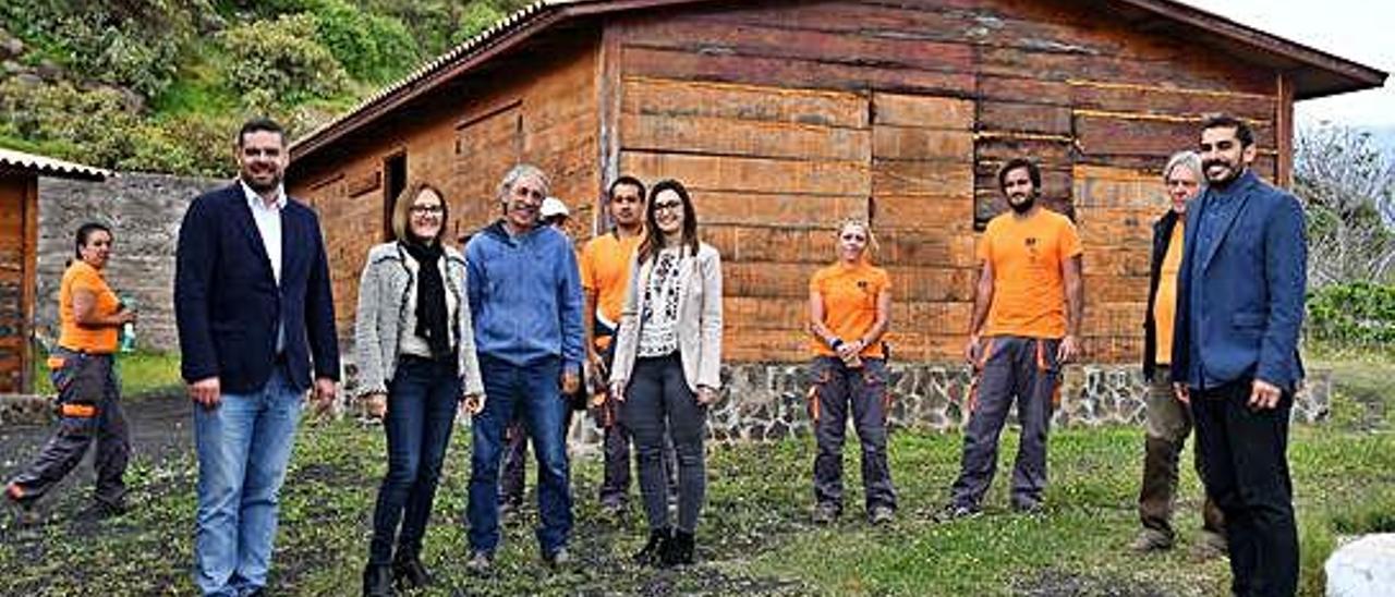 Concejales del Ayuntamiento de Telde, técnicos del proyecto Ecoinnova y miembros de la asociación Adesco.