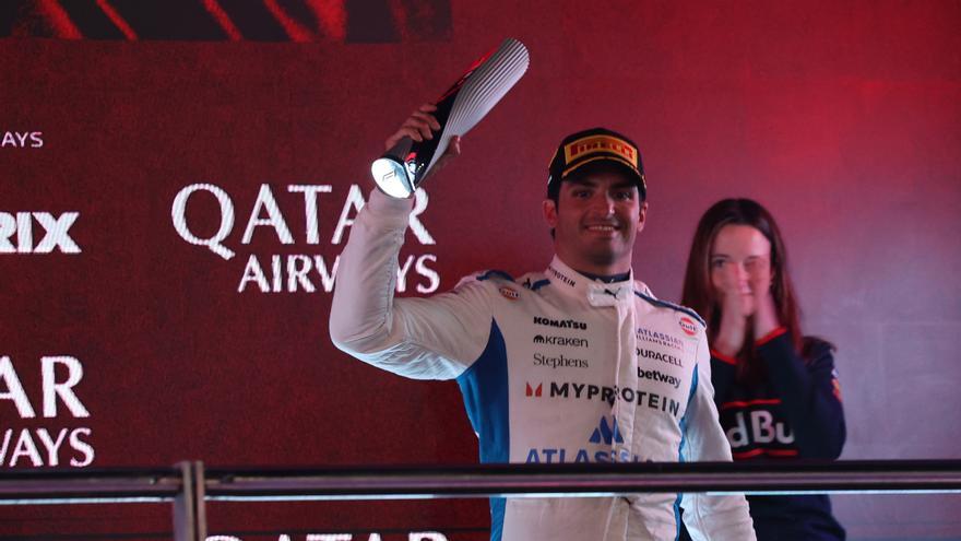 Carlos Sainz, en una nube: 