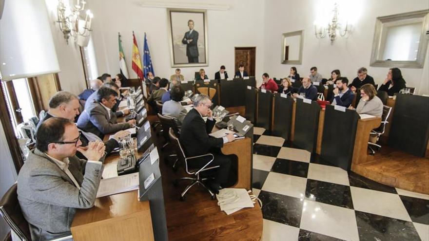 PSOE y Cs defienden los toros en la Diputación de Cáceres y no en el ayuntamiento